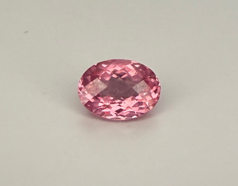 PG-SPBS-59 Mahenge Spinel 6.2 x 8.3 MM Oval 1.52cts