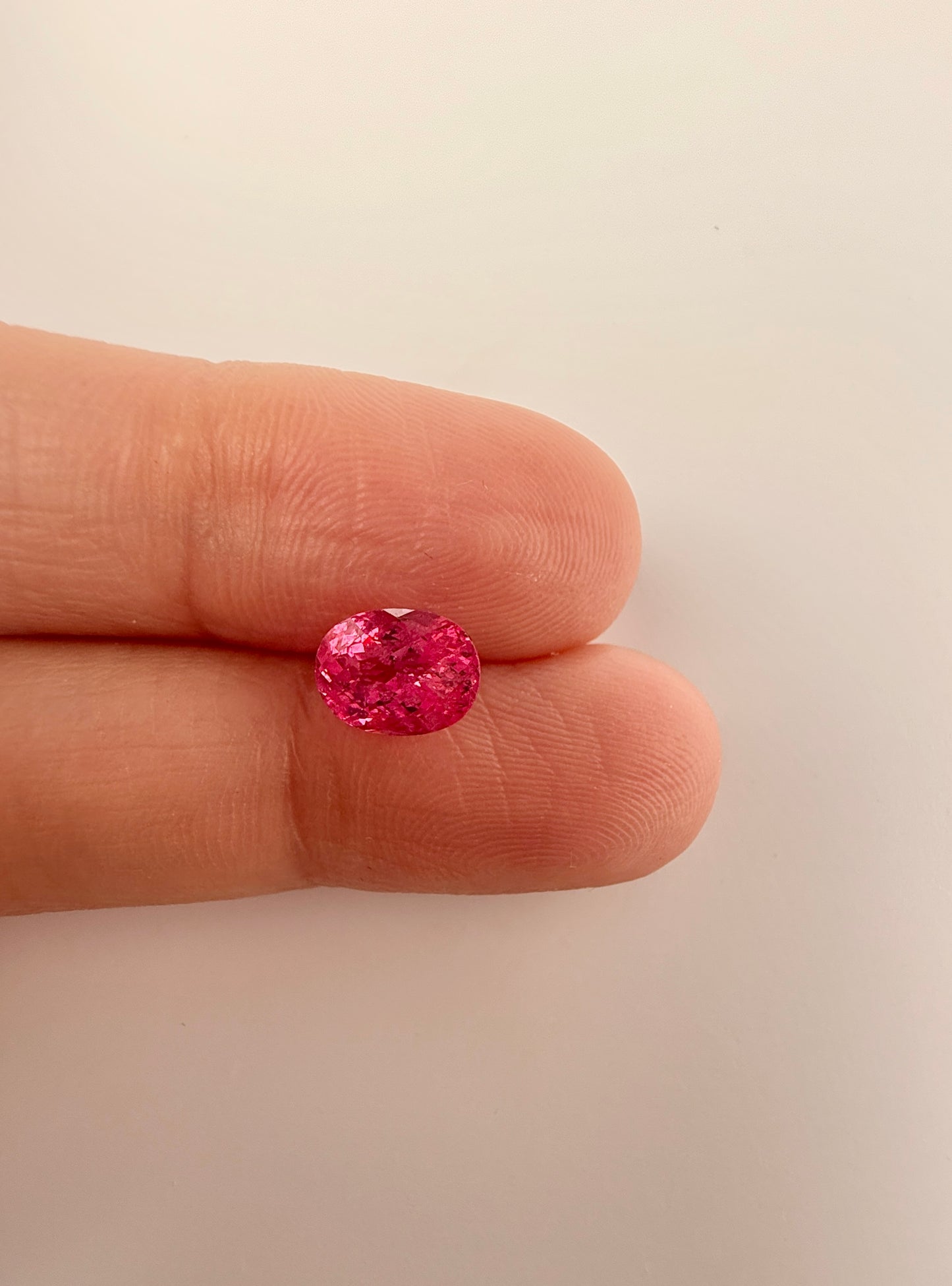PG-SPBS-84 Mahenge Spinel 6 x 8 MM Oval 1.57cts