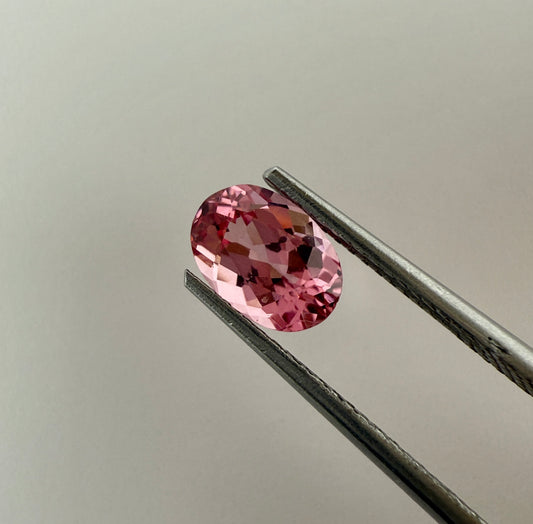 PG-SPBS-94 Mahenge Spinel 5.3 x 7.6 MM Oval 1.1cts