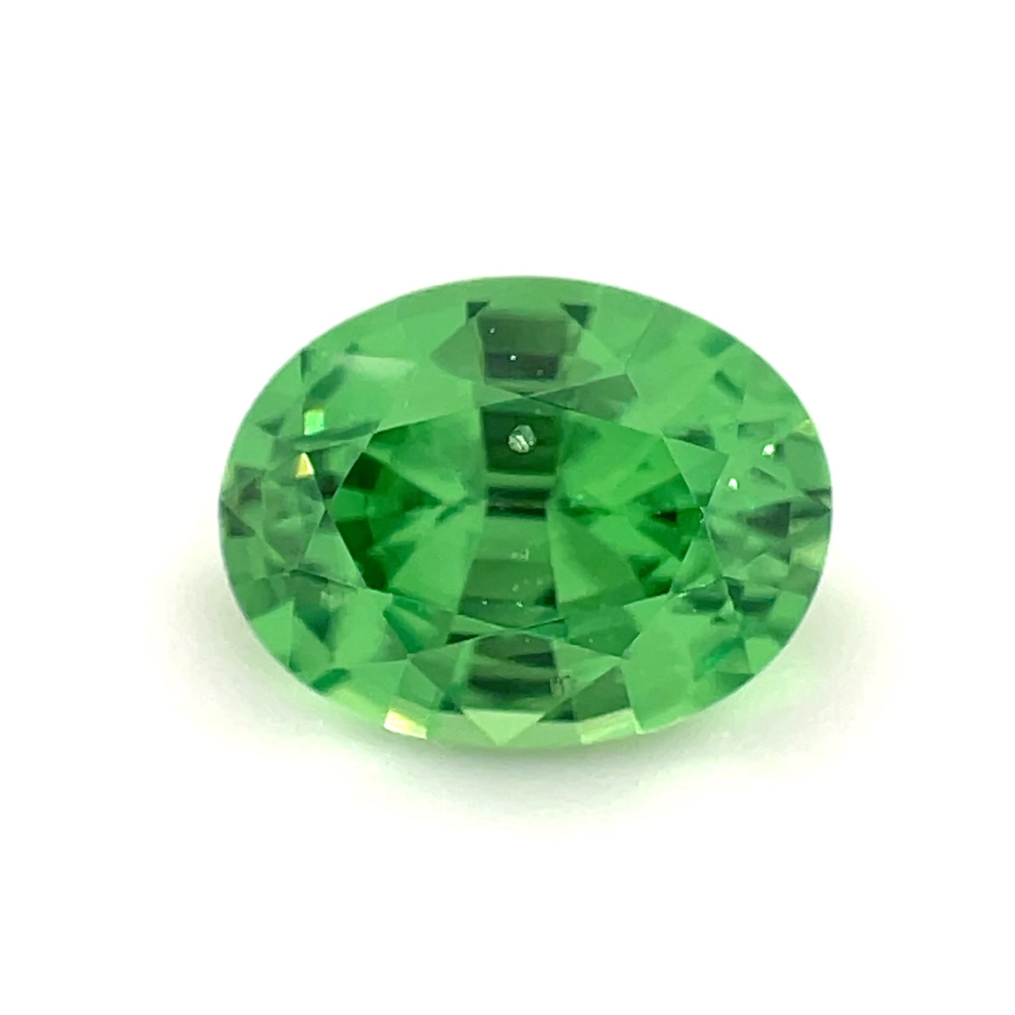PG-T1004-21 Tsavorite 6.2 x 8 MM Oval 1.53cts