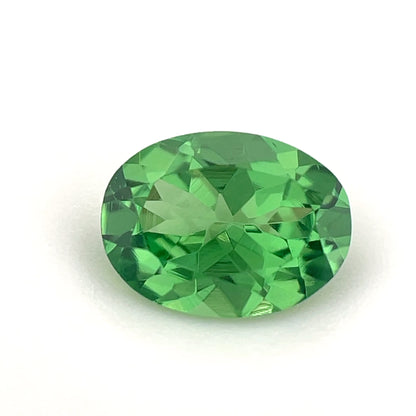 PG-TSABS-86 Tsavorite 5.6 x 7.5 MM Oval