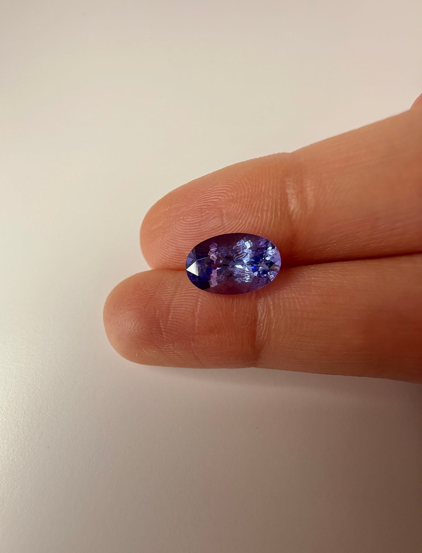 PG-TZ-16 Tanzanite 7.2 x 11.1 MM Oval 3.03cts