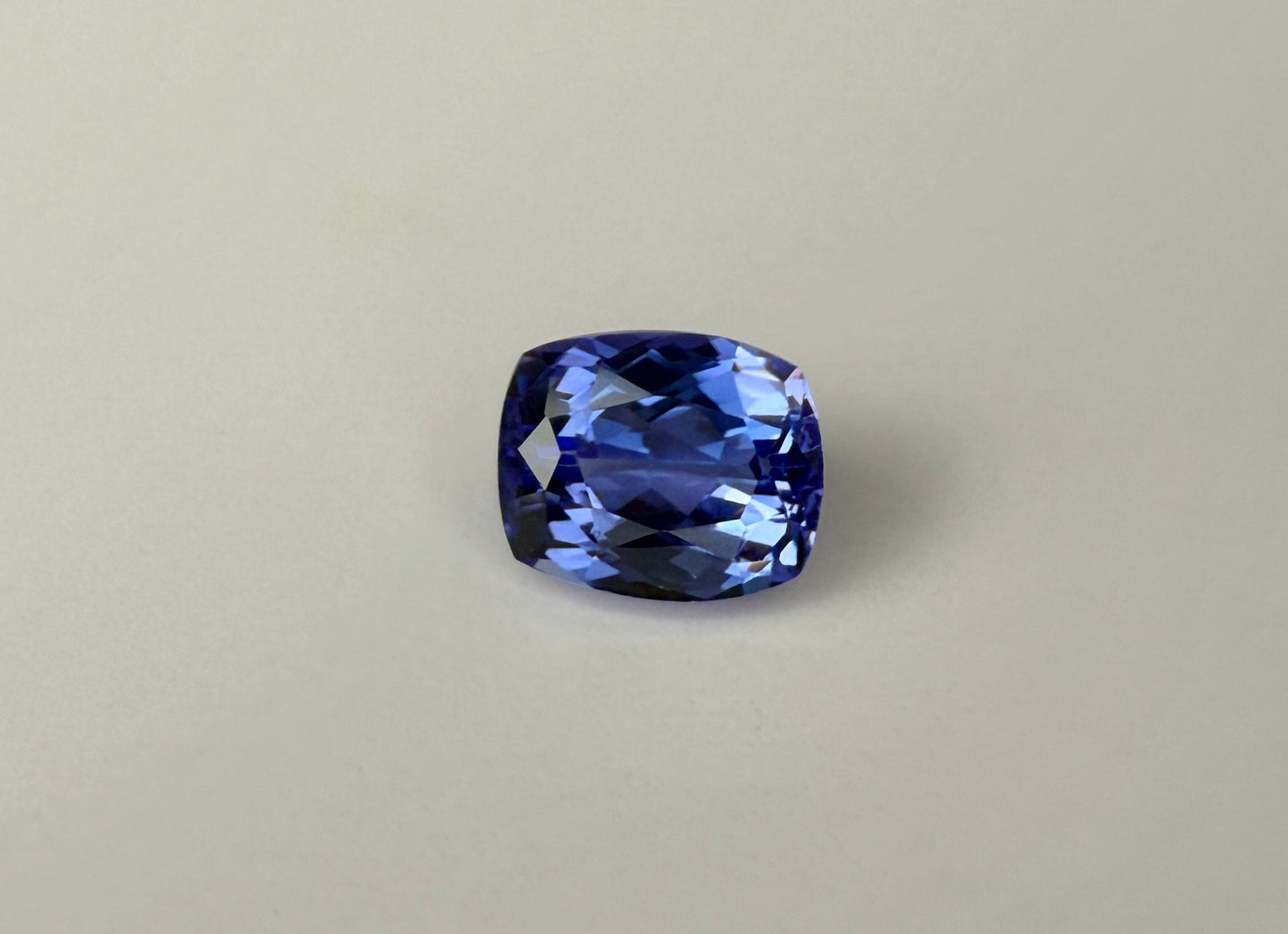 PG-TZBS-20-2 Tanzanite 7.1 x 9 MM Cushion 2.72cts
