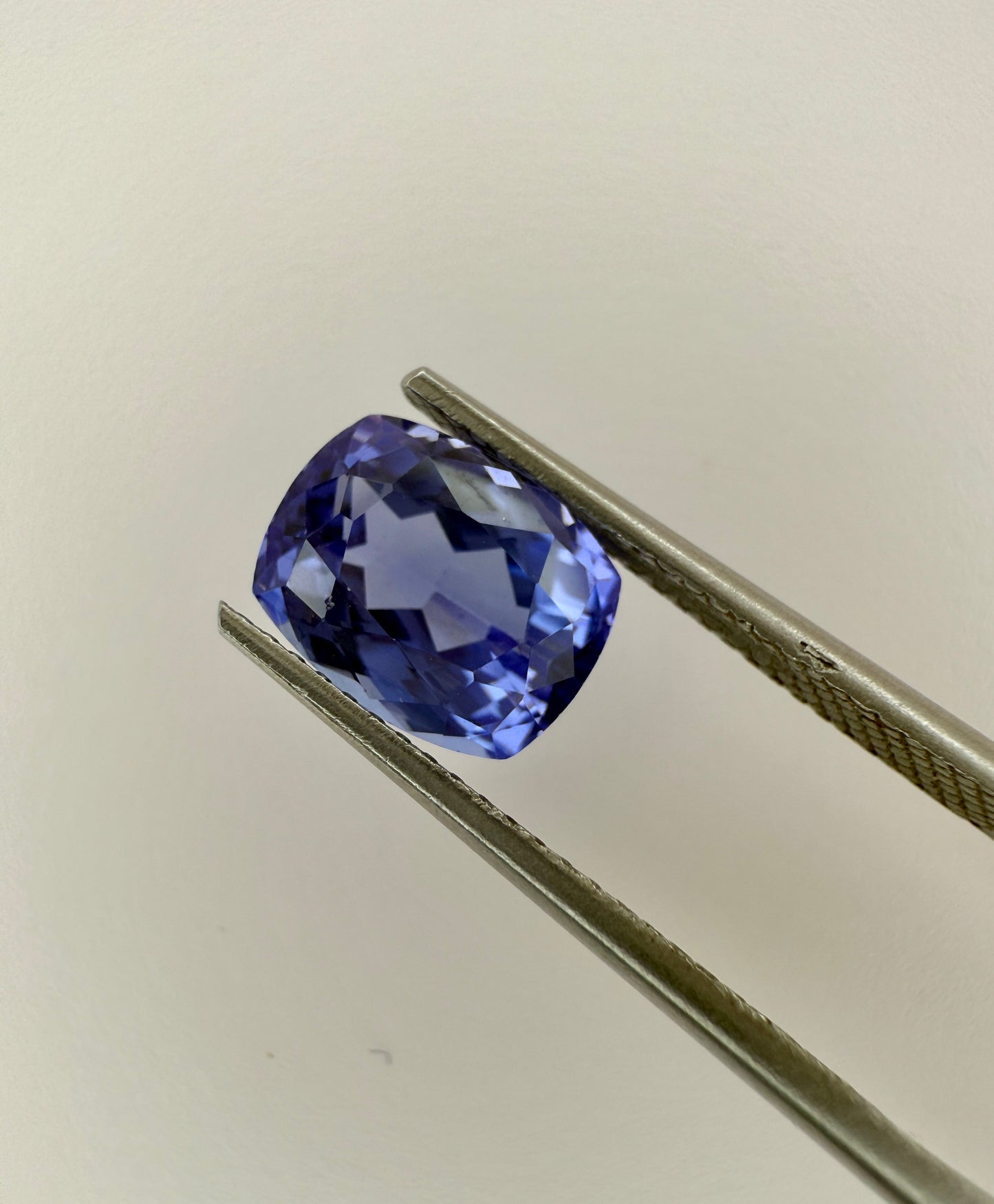PG-TZBS-20-2 Tanzanite 7.1 x 9 MM Cushion 2.72cts