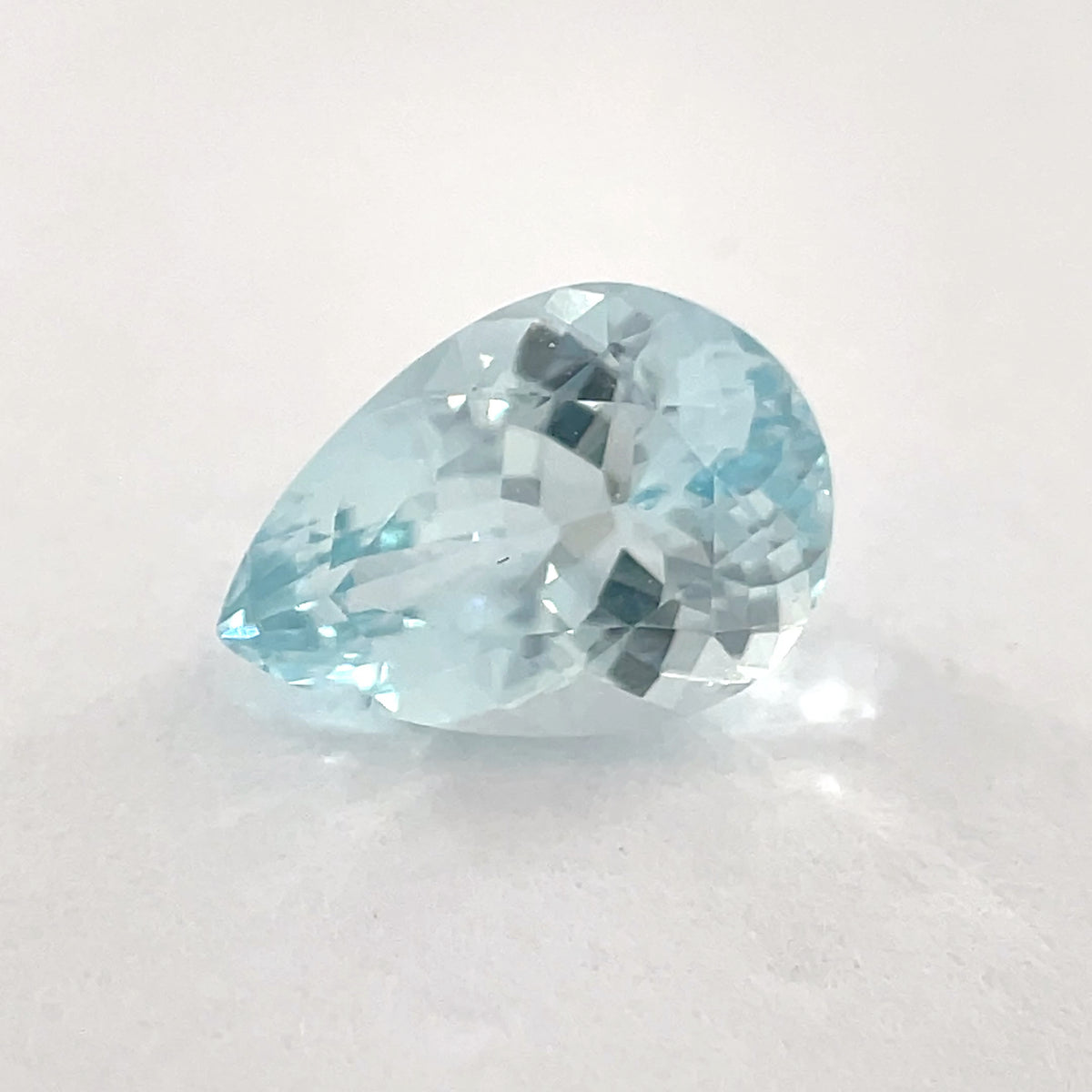 PG-U-32-65-15 Aquamarine 6.2 x 8.8 MM Pear 1.17cts