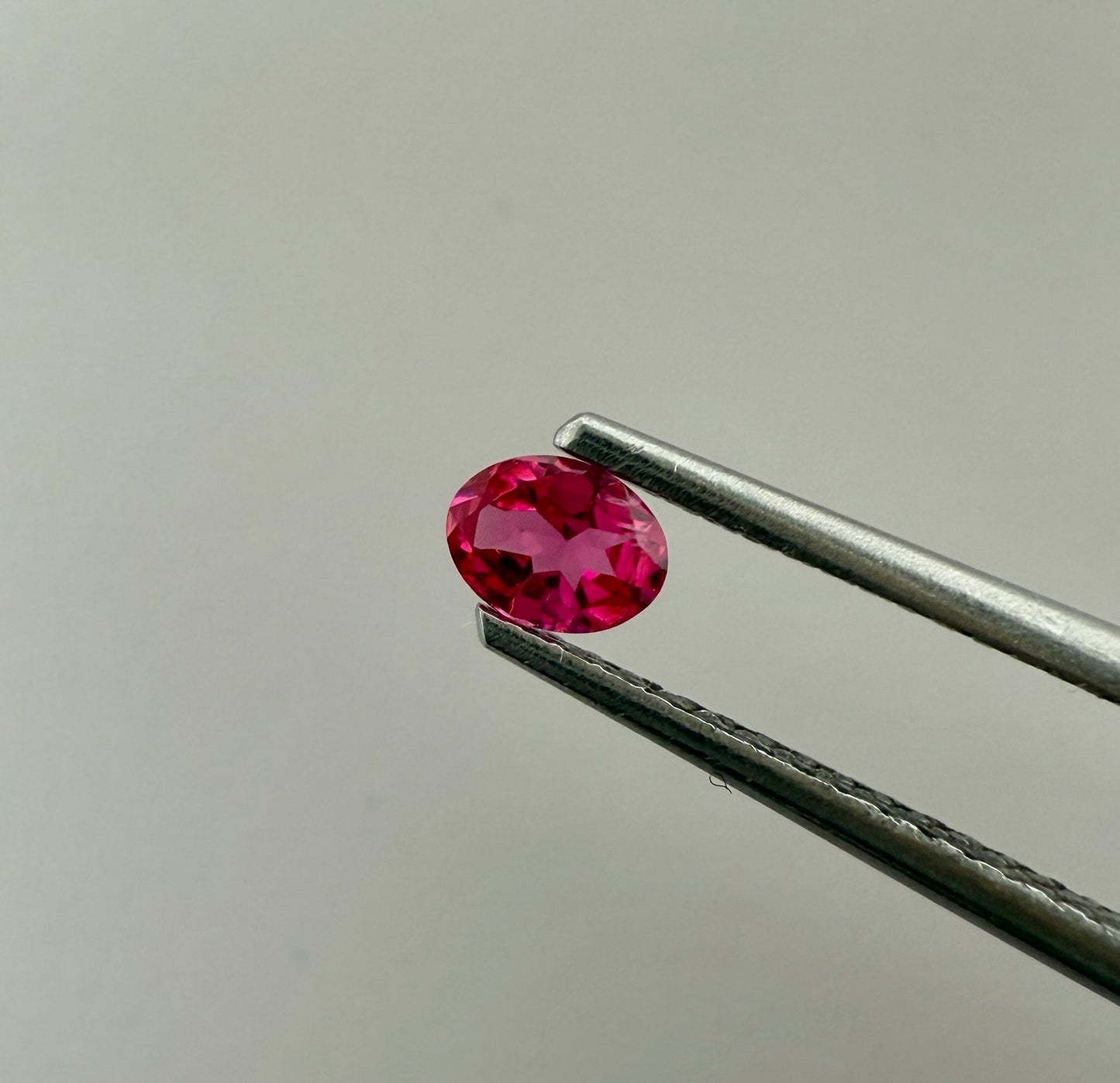 PG-XX-234 Mahenge Spinel 3 x 3.9 MM Oval 0.14cts