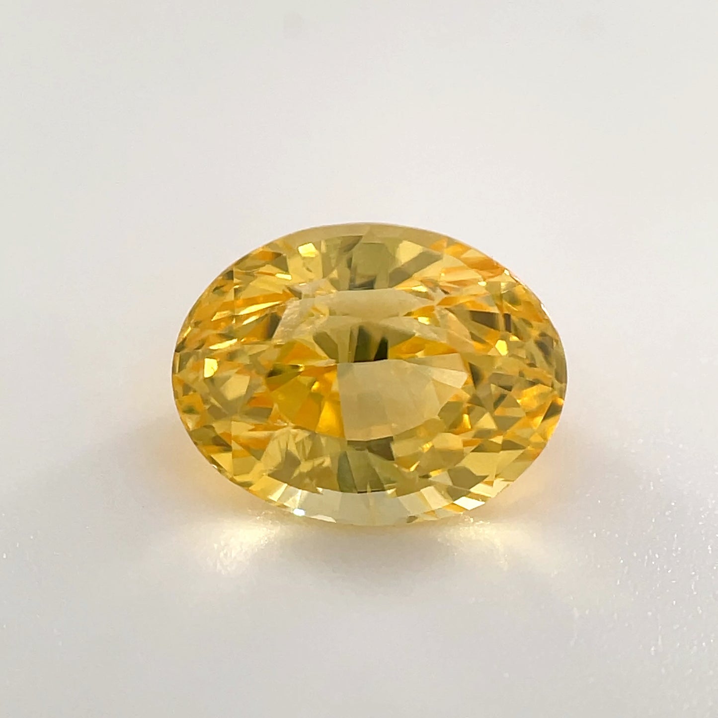 PG-YSABS-60 Yellow Sapphire 6.9 x 8.9 MM Oval