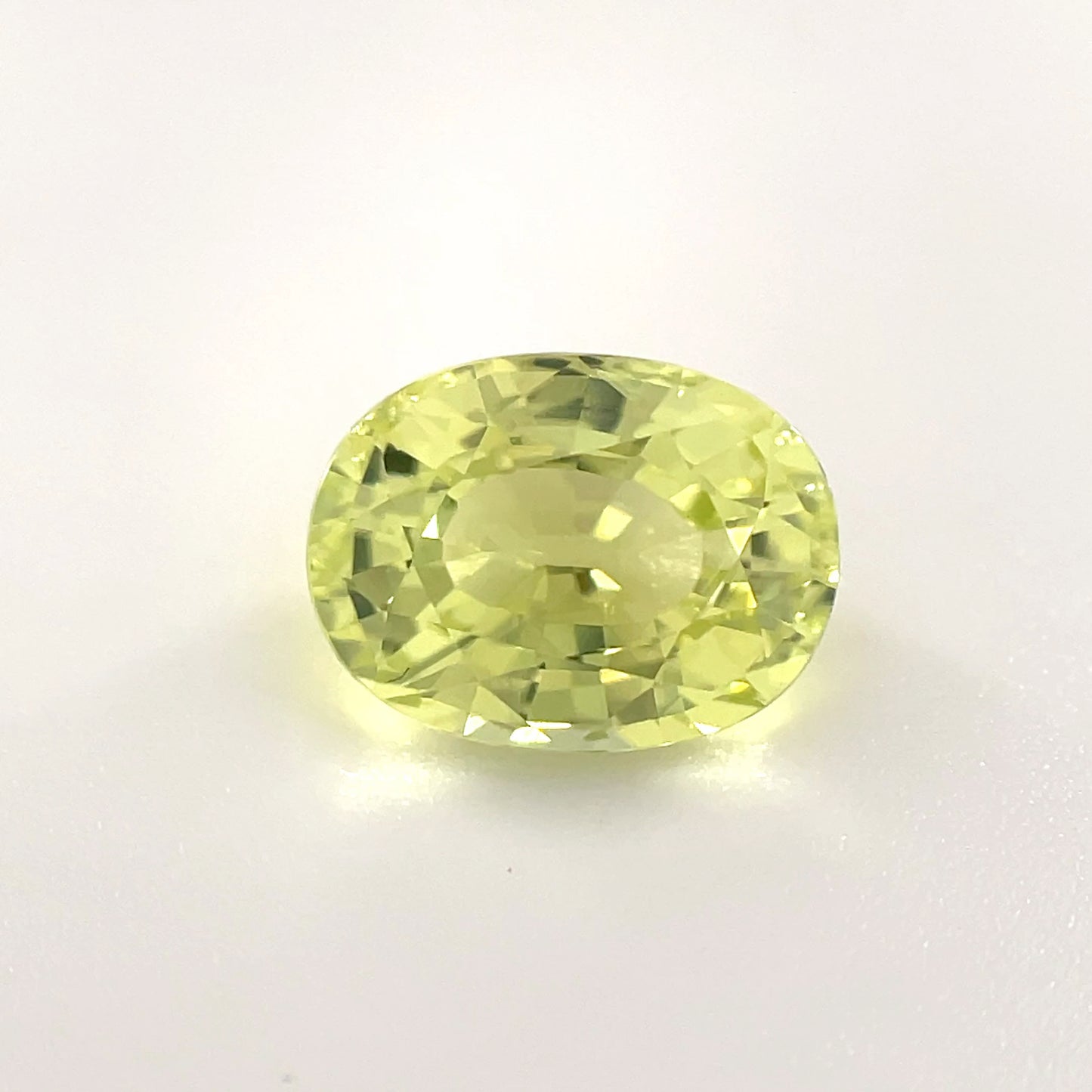 PG1-46G-15-5 Chrysoberyl 6.6 x 8.8 MM Oval 2.46cts