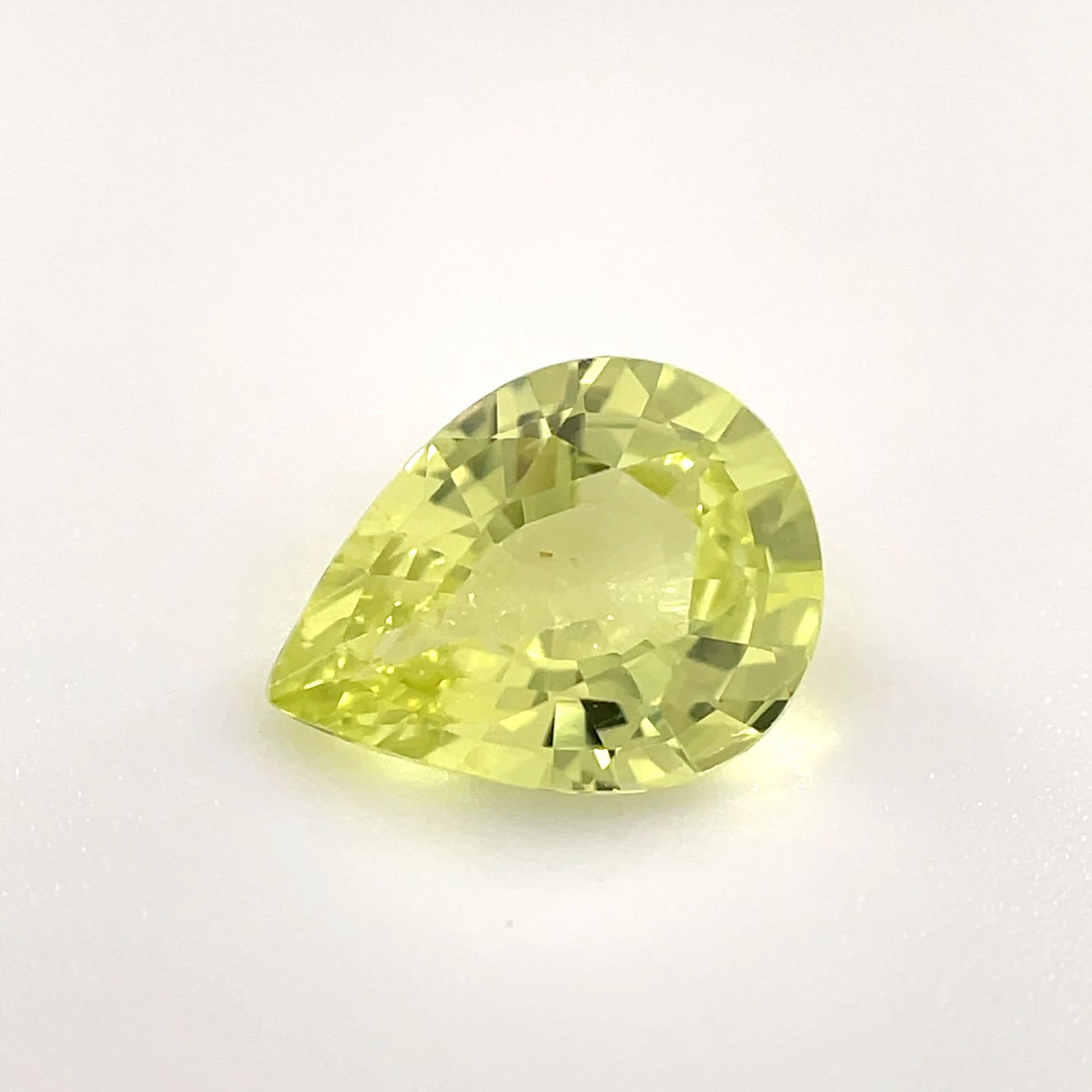 PG1-47B-15-22 Chrysoberyl 6.6 x 8.8 MM Pear 1.63cts