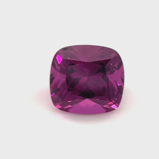 PG-319-4-14-WJ Mozambique Grape Garnet 6.6 x 7.1 MM Cushion 2.1cts