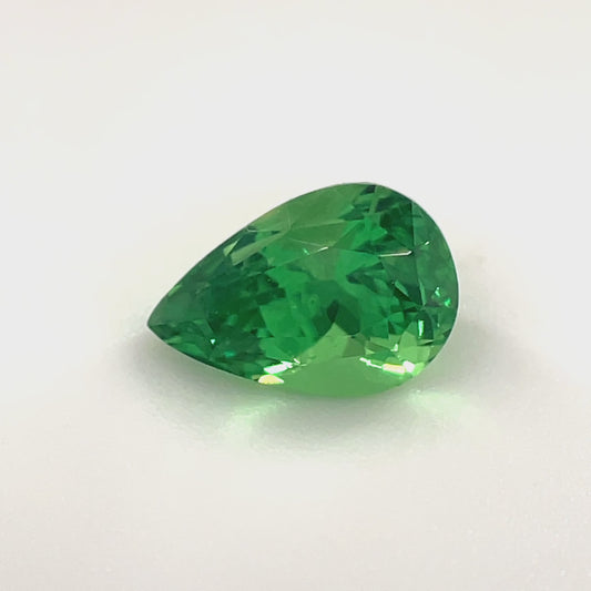 PG-282-32-2 Tsavorite 5.1 x 7.5 MM Pear 1.18cts