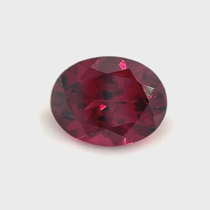 PG-179-27-MW Rhodolite Garnet 6.4 x 8.3 MM Oval 1.73cts