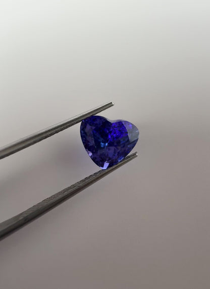PG-R-A6 Tanzanite 8 x 9.2 MM Heart 3.06cts