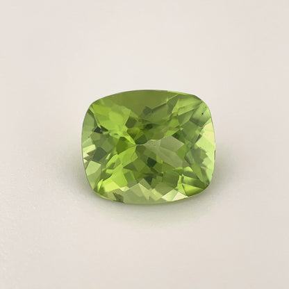 PG-LG5-4-VO Burmese Peridot 7.5 x 8.8 MM Cushion 2.42cts
