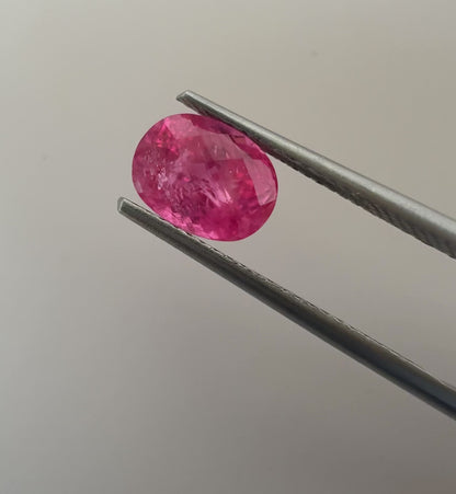 PG-SPBS-17 Mahenge Spinel 6 x 8 MM Oval 1.53cts