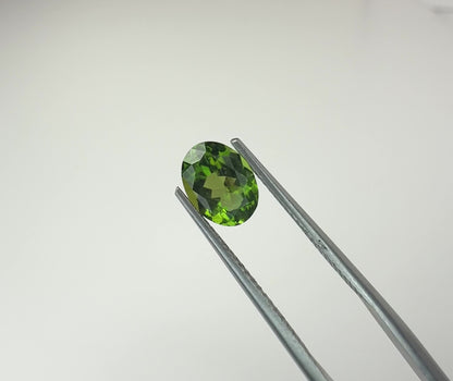 PG-124-8-MS Chrome Tourmaline 6.3 x 8.2 MM Oval 1.25cts
