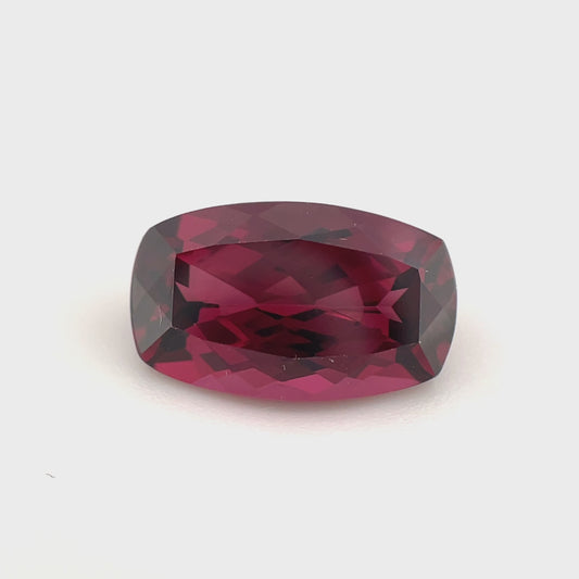 PG-179-68-MW Rhodolite Garnet 7.5 x 12.4 MM Cushion