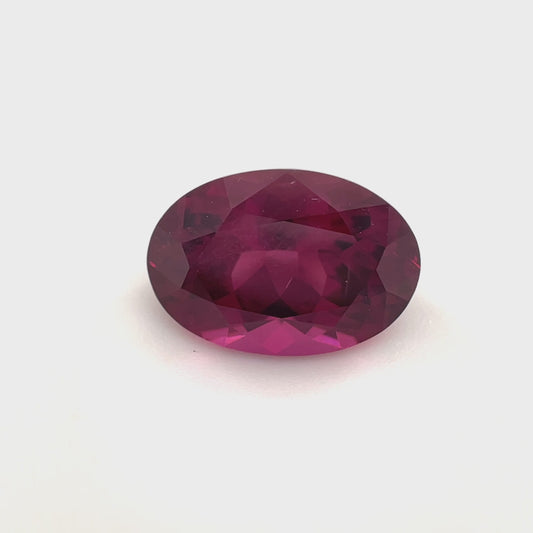 PG-121-35 Rhodolite Garnet 7.8 x 11.4 MM Oval 3.85cts