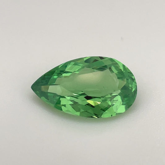 PG-209-38-2 Tsavorite 6.1 x 10.2 MM Pear