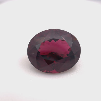 PG-156-17-MJ Rhodolite Garnet 11.4 x 13.6 MM Oval
