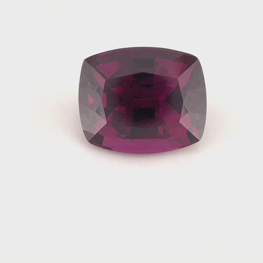 PG-243-243-MU Mozambique Rhodolite Garnet 9.4 x 11.3 MM Cushion
