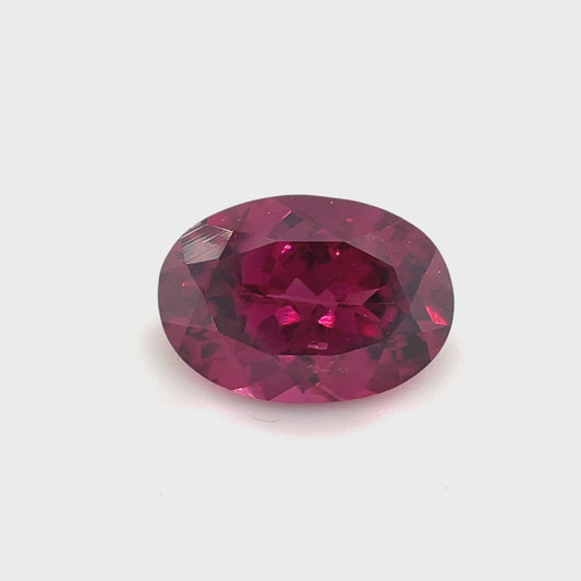 PG-TF1-7-MJ Rhodolite Garnet 7 x 9.9 MM Oval 2.72cts