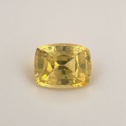 PG-YSABS-30 Yellow Sapphire 5.3 x 6.8 MM Cushion