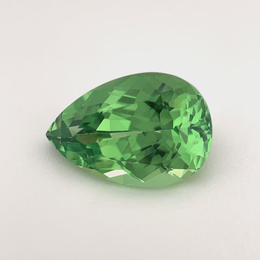 PG-296-14-1 Tsavorite 7.4 x 11.0 MM Pear