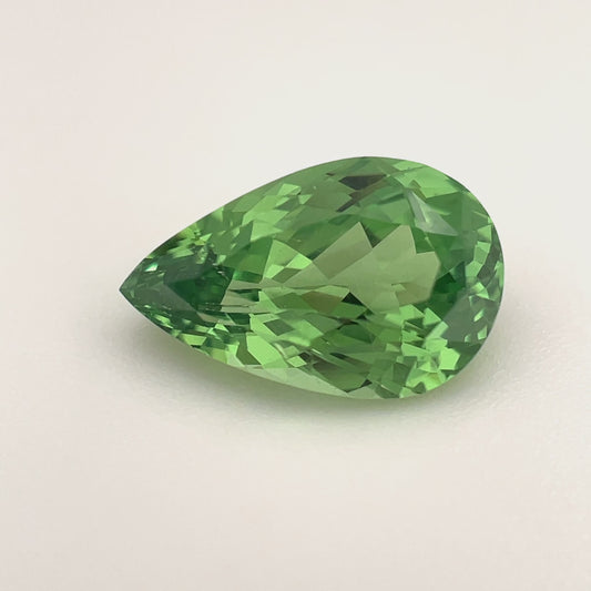 PG-292-60-1 Tsavorite 7 x 11.1 MM Pear
