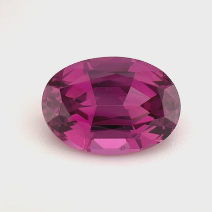 PG-IC851-3 Mahenge Garnet 7.5 x 10.6 MM Oval