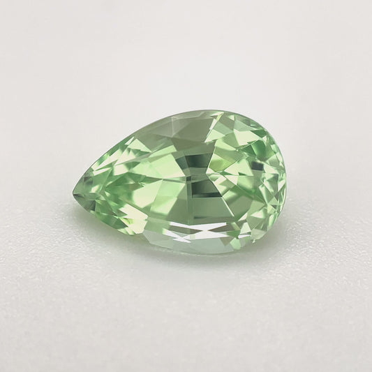 PG-MMGBS-92 Mint Garnet 7.1 x 10.5 MM Pear