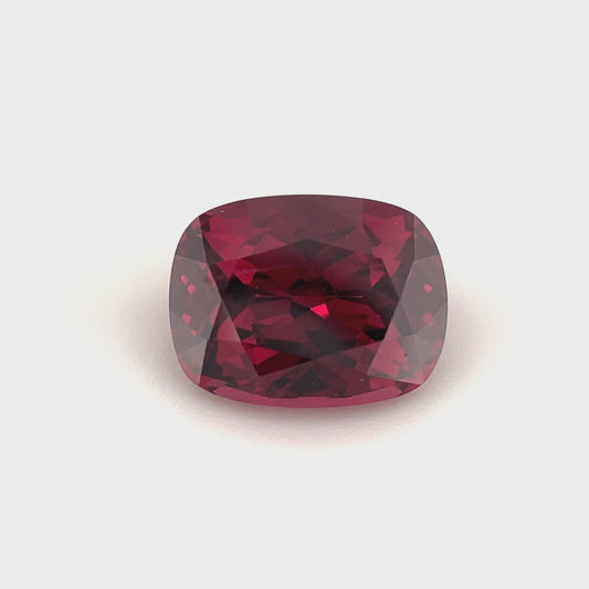 PG-127-47-MJ Rhodolite Garnet 6.7 x 8.7 MM Cushion