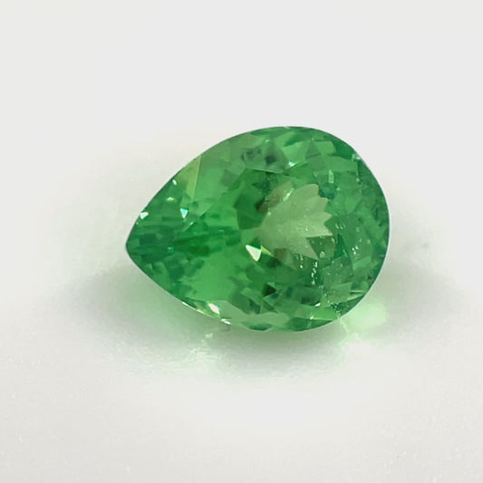 PG-200-3-2 Tsavorite 5.4 x 6.9 MM Pear 1.08cts