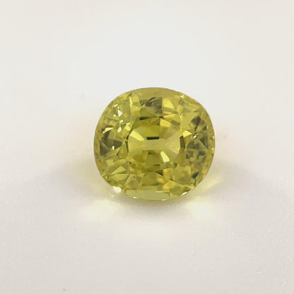 PG-187-131-MJX Chrysoberyl 6.3 x 6.7 MM Oval 1.54cts