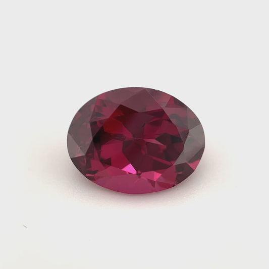 PG-179-129-MW Rhodolite Garnet 8.6 x 11.1 MM Oval