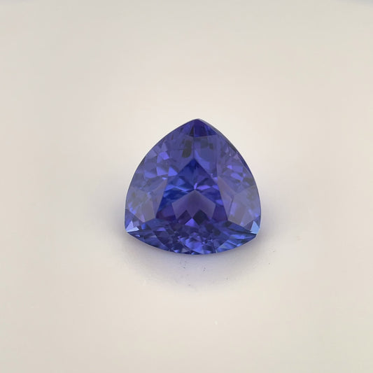 PG-TZ-37 Tanzanite 9 MM Trilliant 3.02cts