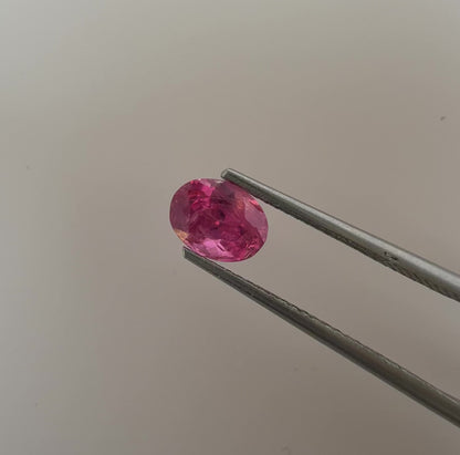 PG-SPBS-24 Mahenge Spinel 5.8 x 6.9 MM Oval 1.05cts