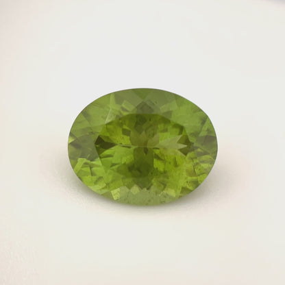 PG-126-4-MJ-1 Burmese Peridot 9.6 x 12.3 MM Oval 4.96cts
