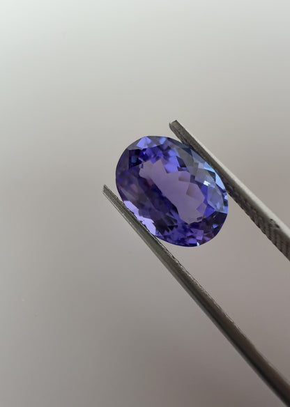 PG-86-6-2 Tanzanite 8.0 x 11.0 MM Oval 3.54cts