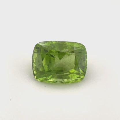 PG-LG3-14-VJ Burmese Peridot 7.4 x 9.6 MM Cushion 3.66cts