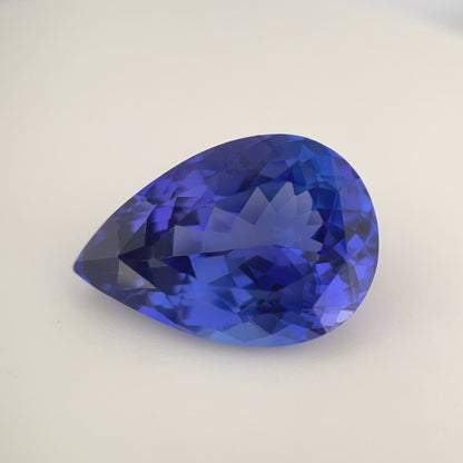 PG-302-56-2 Tanzanite 11.1 x 15.9 MM Pear
